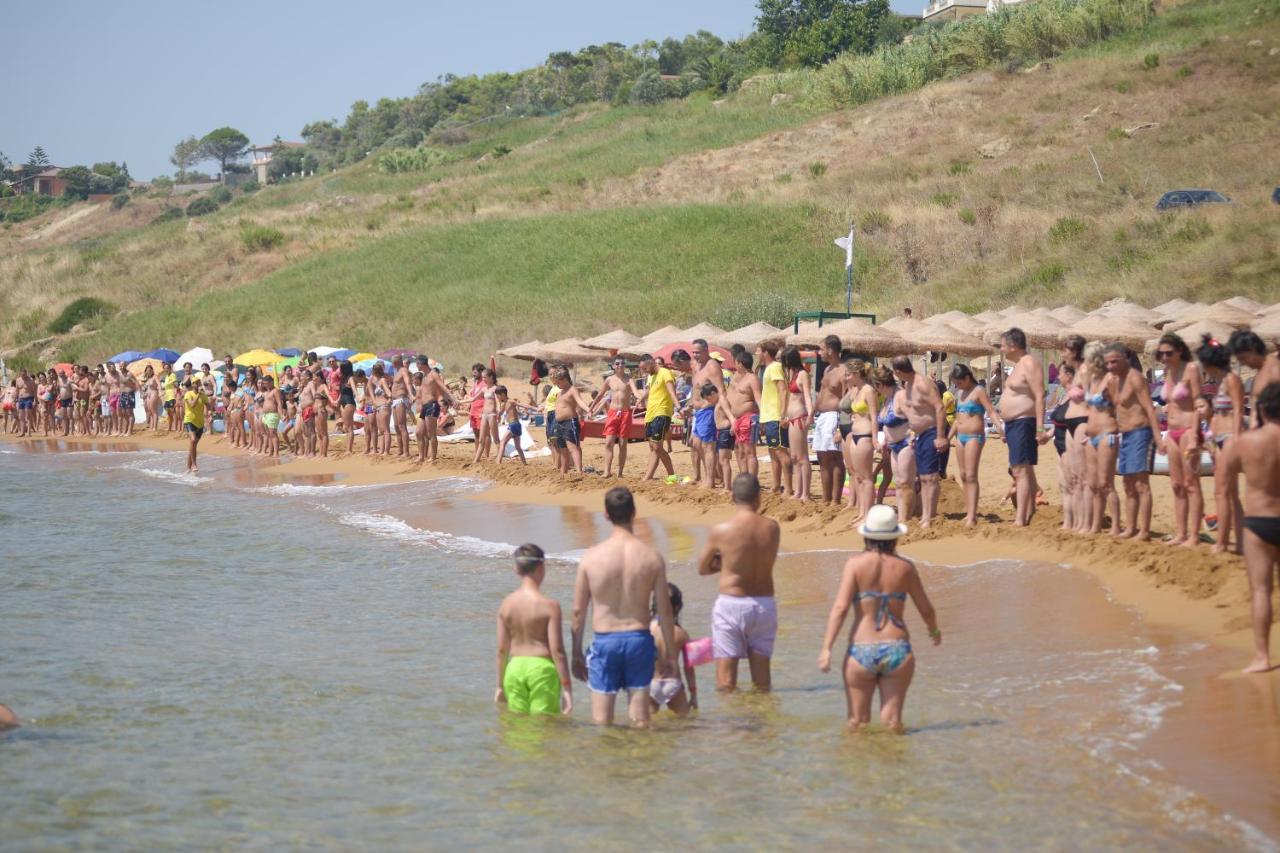 Villaggio Spiagge Rosse กาโป ริซซูโต ภายนอก รูปภาพ